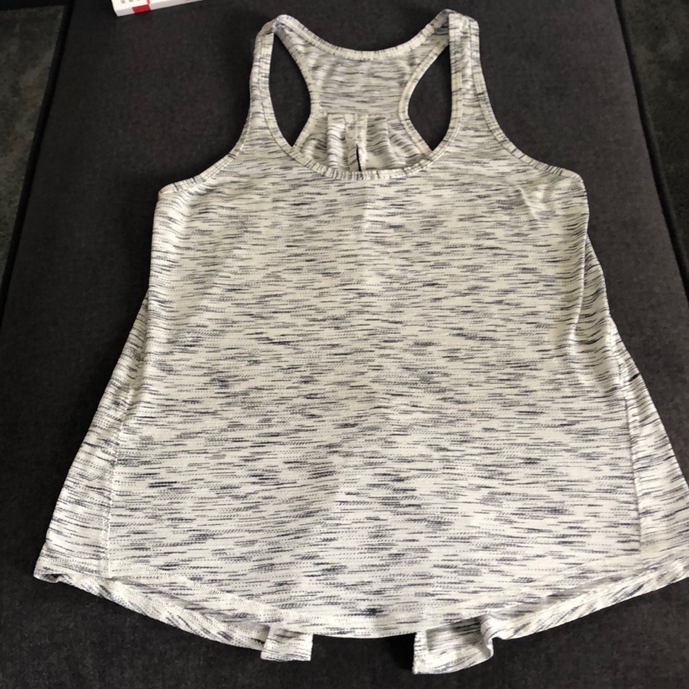 Lululemon tie back tank